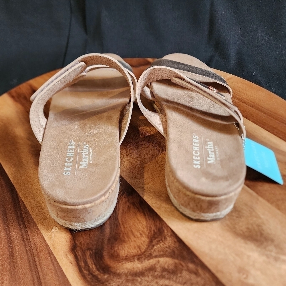 NWT Martha Stewart: Breeze- Shiny Luster Women's Size 11. - Picture 6 of 8